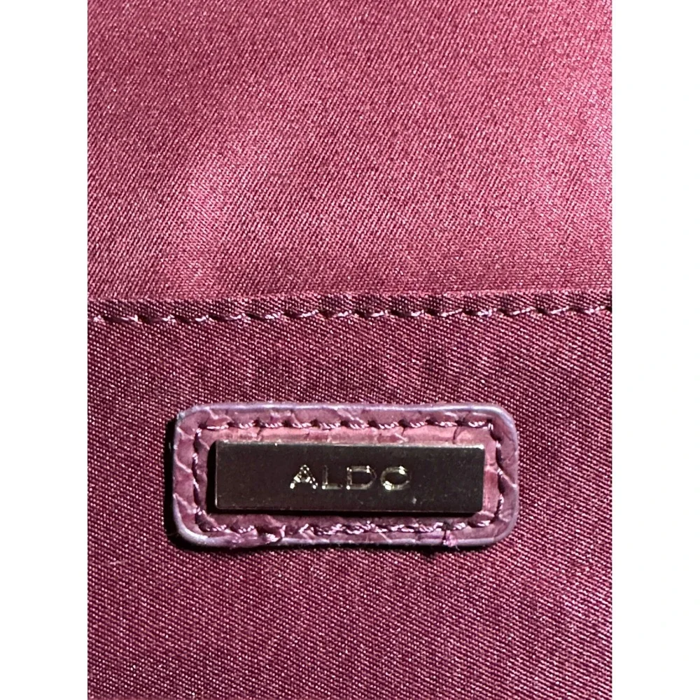 ALDO Snake Embossed Clutch Purse Burgundy Chain Strap Evening Bag‎